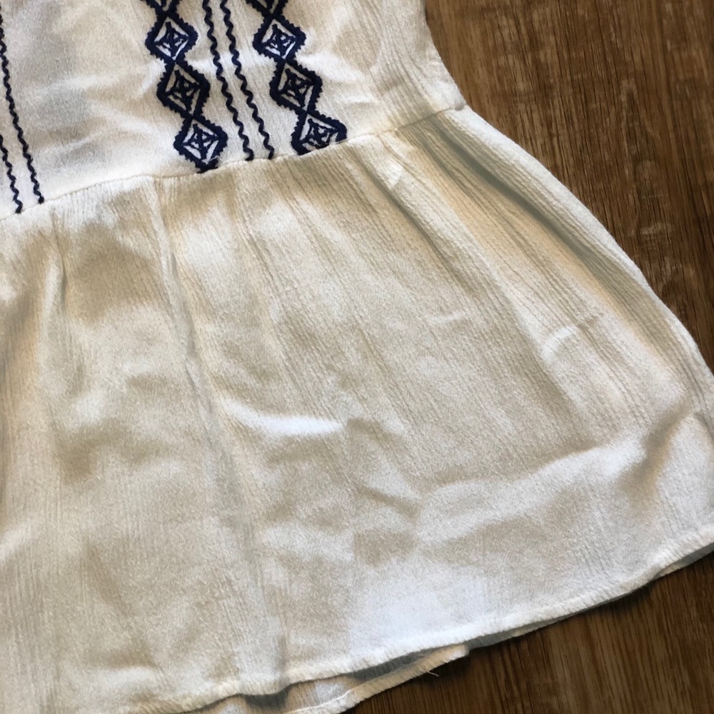 Tank Top - Picture 3 of 4